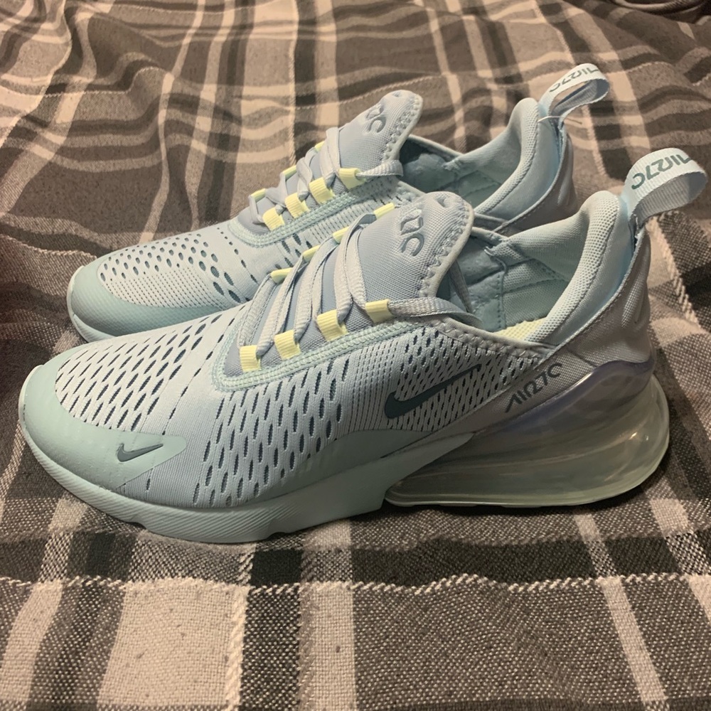 Nike Air Max 270